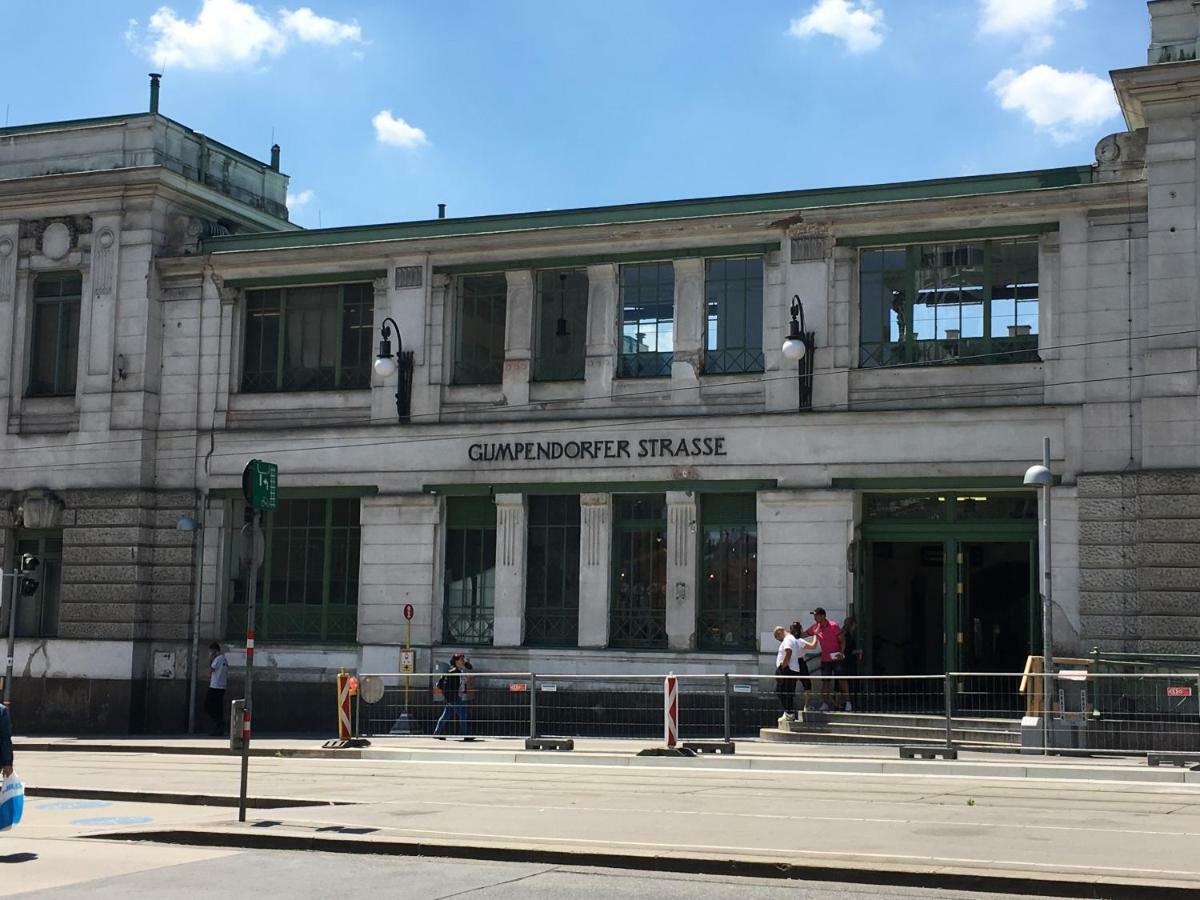 Apartment Zentral Direkt An U-Bahn Station Vienne Extérieur photo